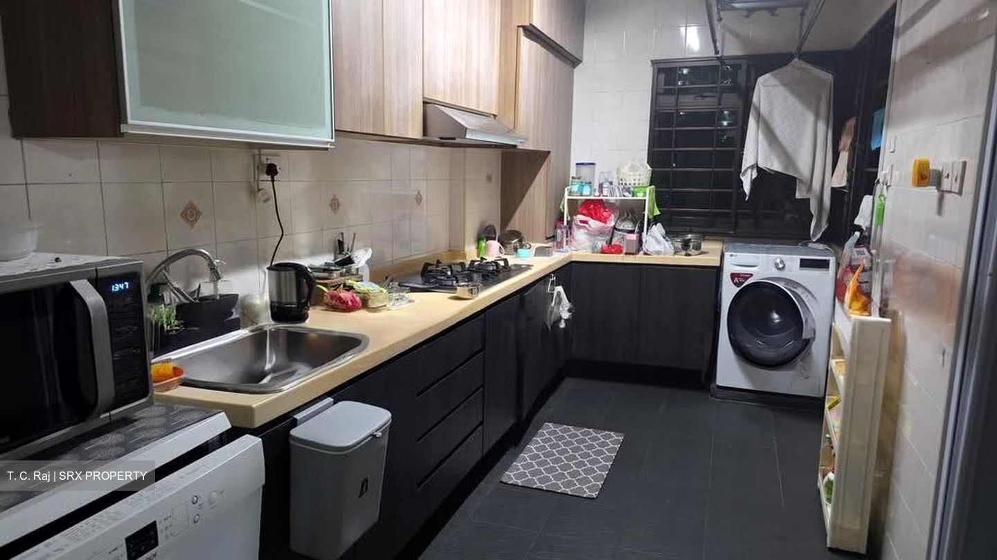 Choa Chu Kang Drive (Choa Chu Kang), HDB Executive #607465891